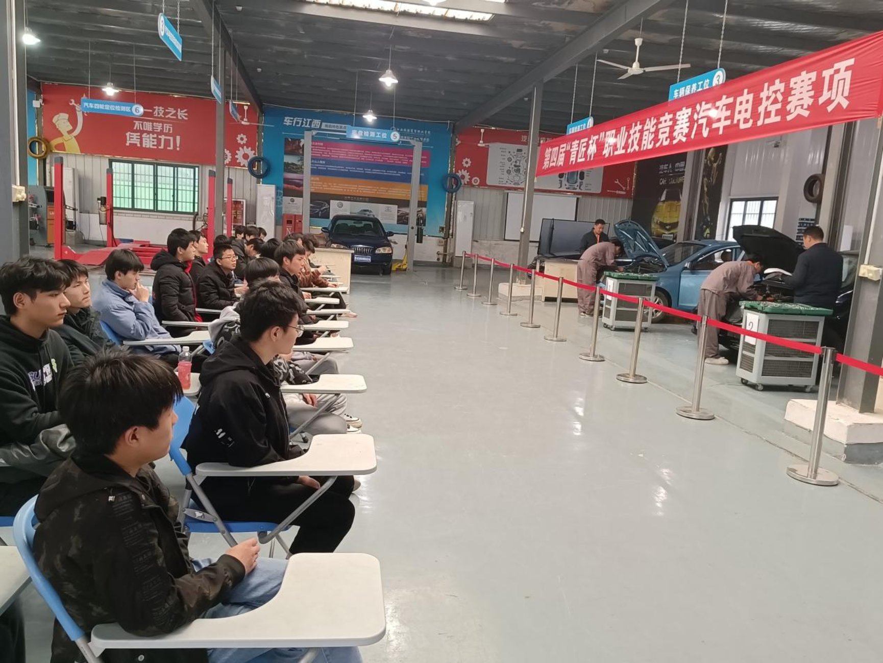 c9760c76edae9d30773ba4f96890c35