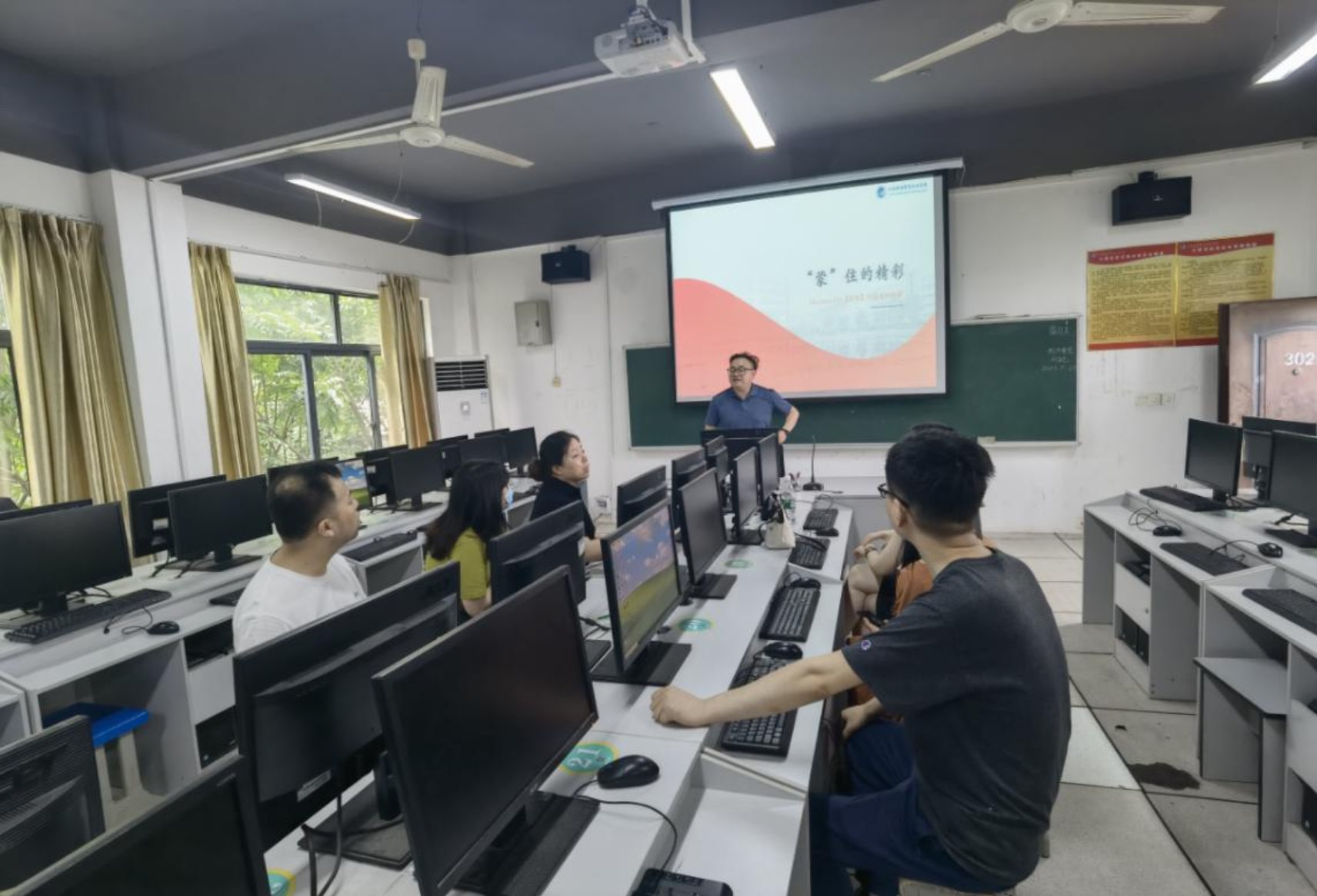 1c7209758bde7749e9d0bd8130de54a4