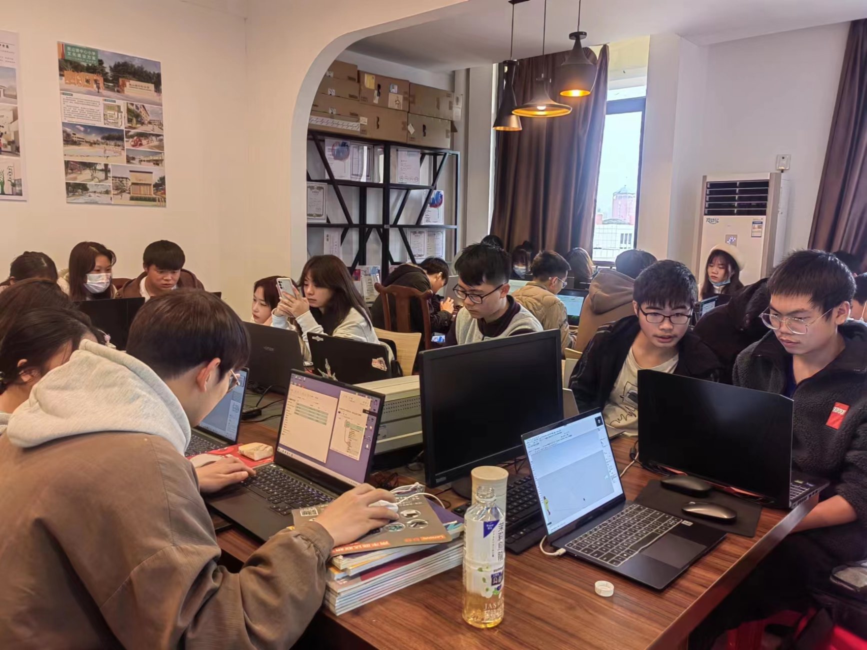 aad95b26ab8c29a024bd451dff769c3