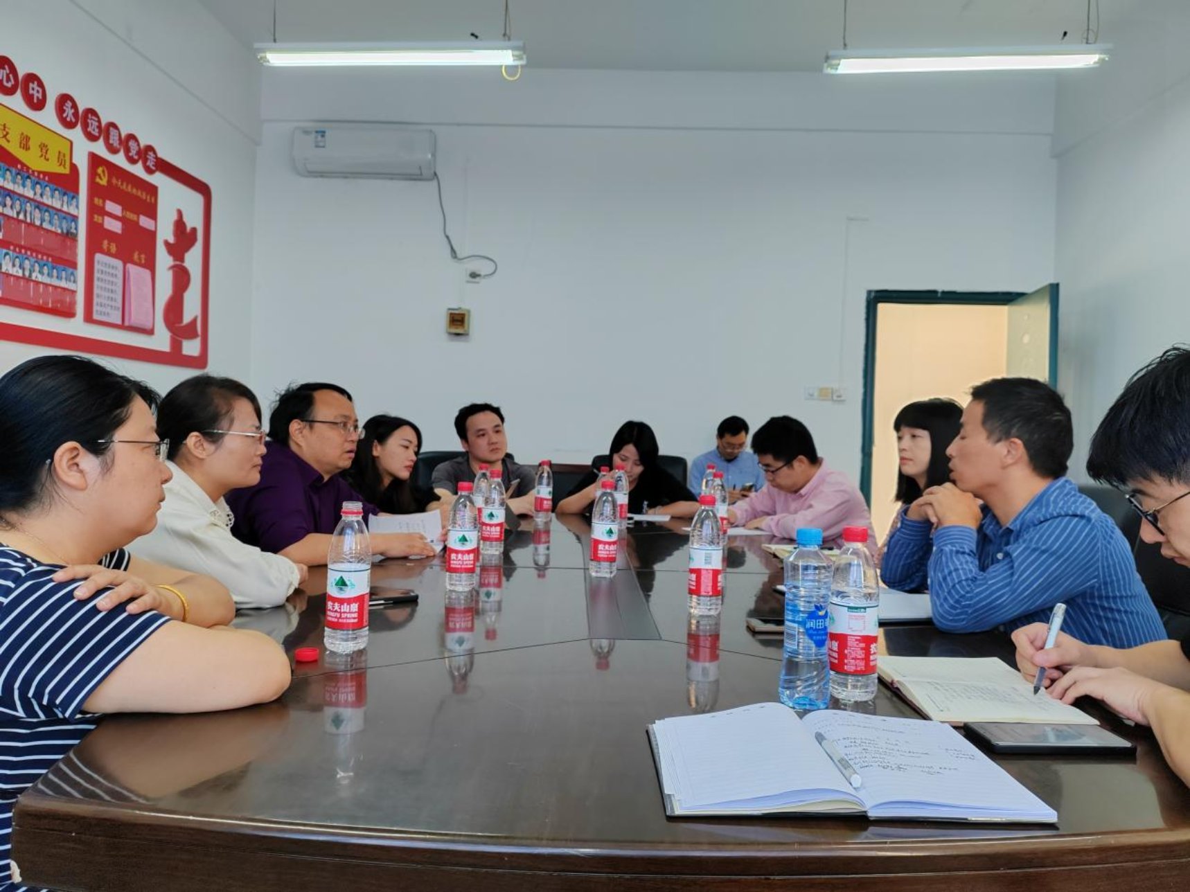 7b7881f3e5c9bcd8c7a728d0a8e9fa96